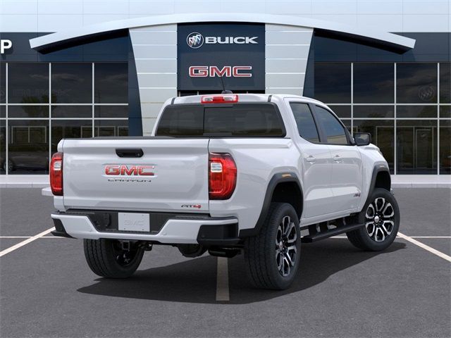 2024 GMC Canyon 4WD AT4