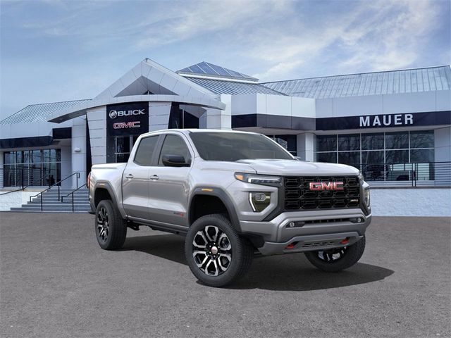 2024 GMC Canyon 4WD AT4