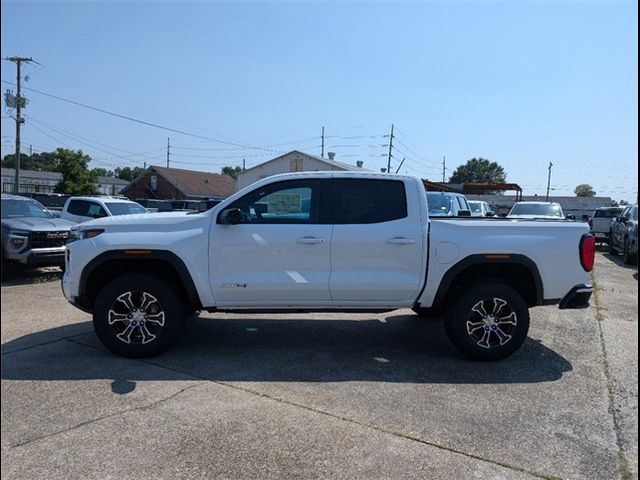 2024 GMC Canyon 4WD AT4