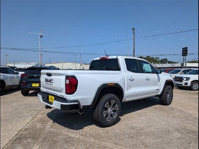 2024 GMC Canyon 4WD AT4