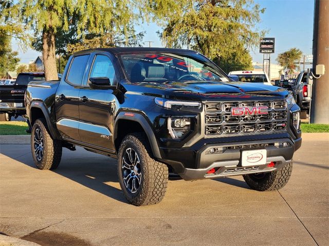 2024 GMC Canyon 4WD AT4