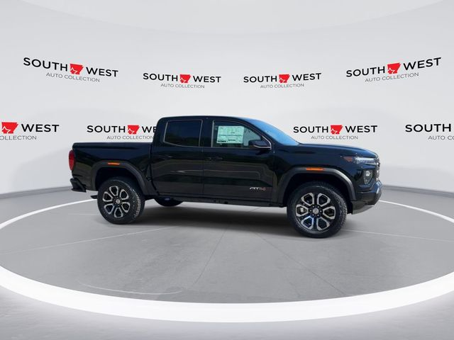 2024 GMC Canyon 4WD AT4