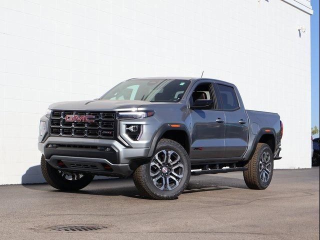 2024 GMC Canyon 4WD AT4