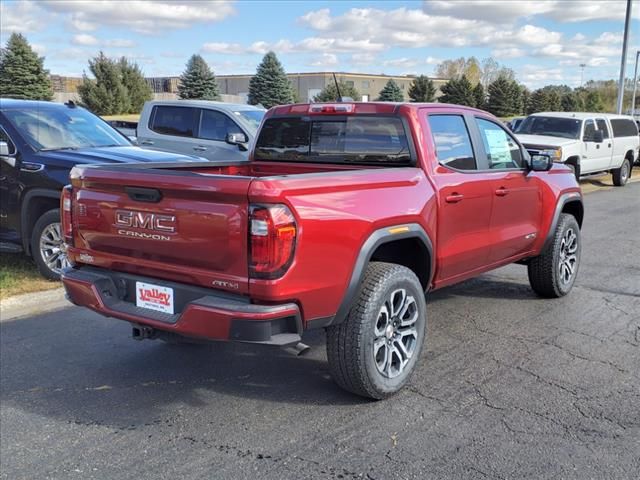 2024 GMC Canyon 4WD AT4