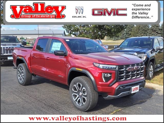 2024 GMC Canyon 4WD AT4