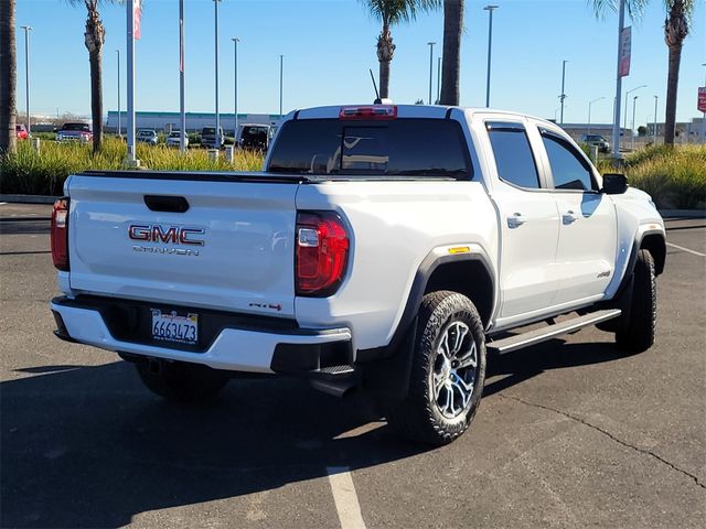 2024 GMC Canyon 4WD AT4