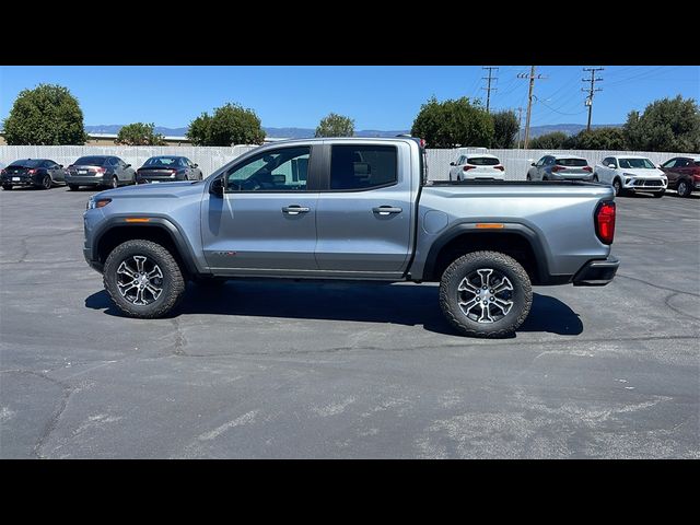 2024 GMC Canyon 4WD AT4