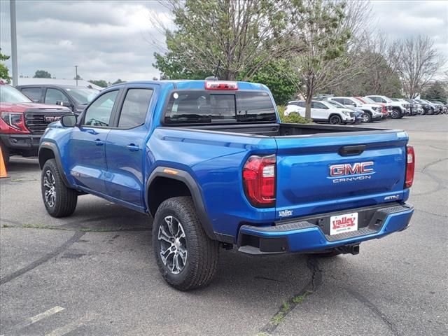 2024 GMC Canyon 4WD AT4