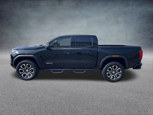 2024 GMC Canyon 4WD AT4