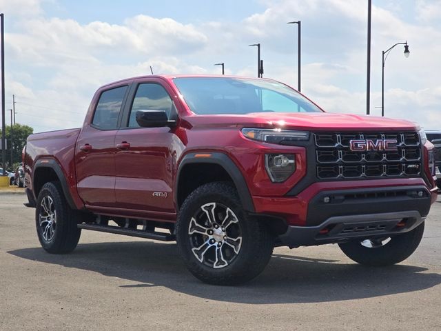 2024 GMC Canyon 4WD AT4