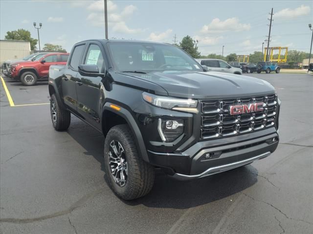 2024 GMC Canyon 4WD AT4