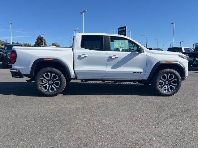 2024 GMC Canyon 4WD AT4