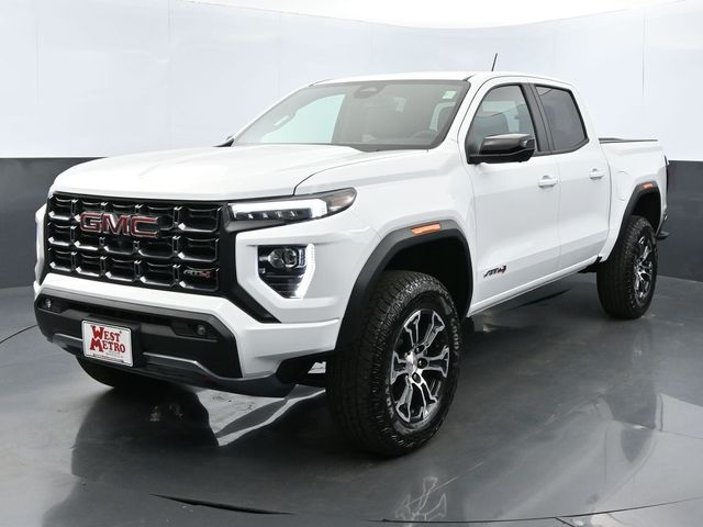 2024 GMC Canyon 4WD AT4