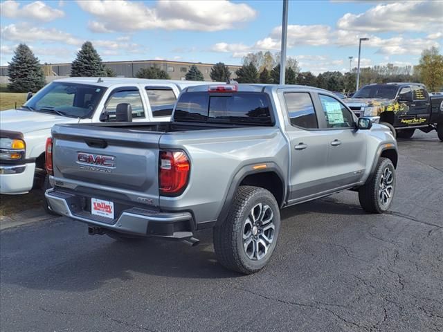 2024 GMC Canyon 4WD AT4