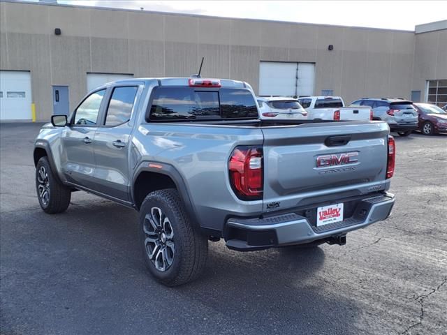 2024 GMC Canyon 4WD AT4