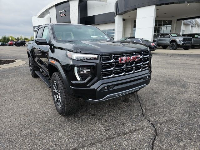 2024 GMC Canyon 4WD AT4