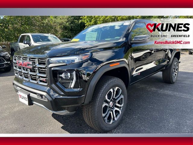 2024 GMC Canyon 4WD AT4