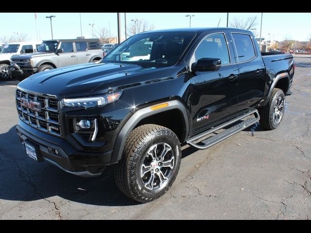 2024 GMC Canyon 4WD AT4