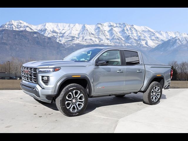 2024 GMC Canyon 4WD AT4