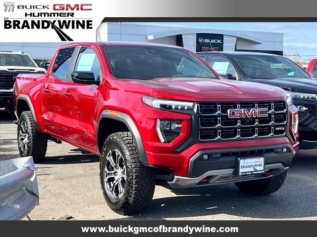 2024 GMC Canyon 4WD AT4