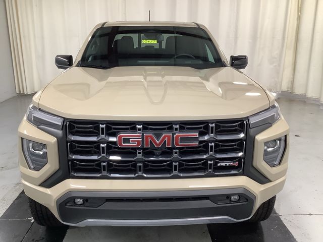 2024 GMC Canyon 4WD AT4