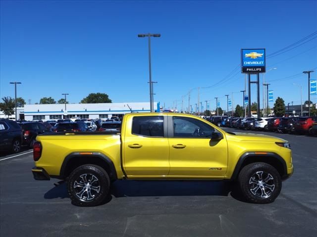 2024 GMC Canyon 4WD AT4