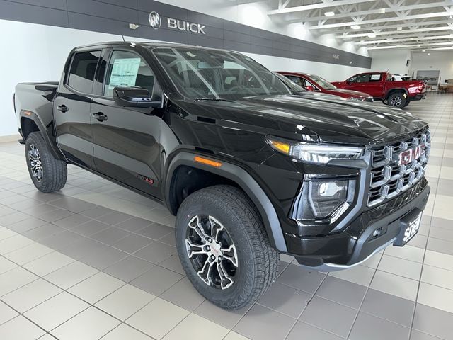 2024 GMC Canyon 4WD AT4