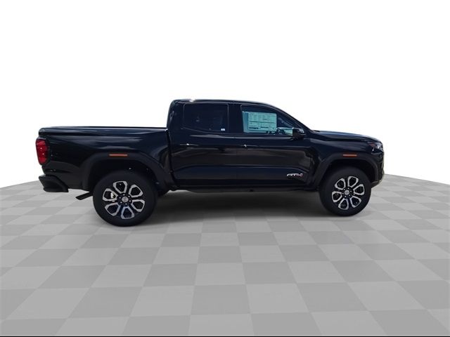 2024 GMC Canyon 4WD AT4