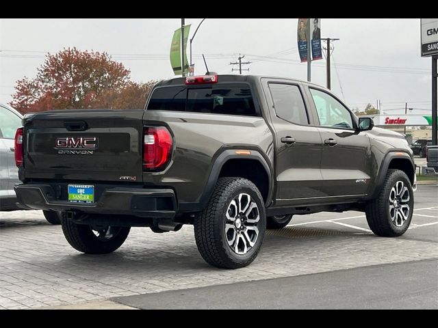 2024 GMC Canyon 4WD AT4