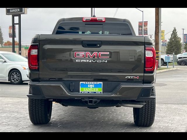 2024 GMC Canyon 4WD AT4