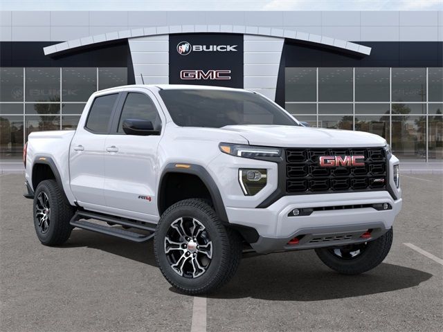 2024 GMC Canyon 4WD AT4