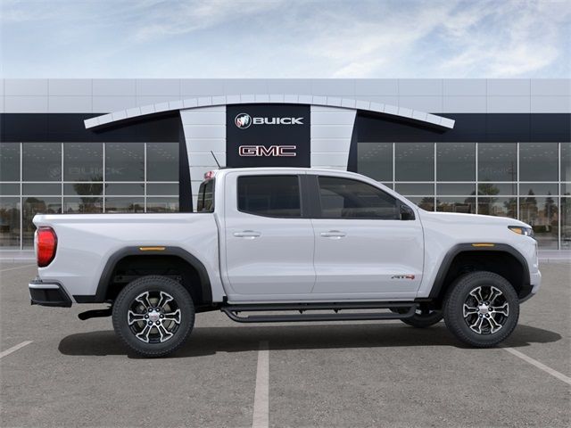 2024 GMC Canyon 4WD AT4