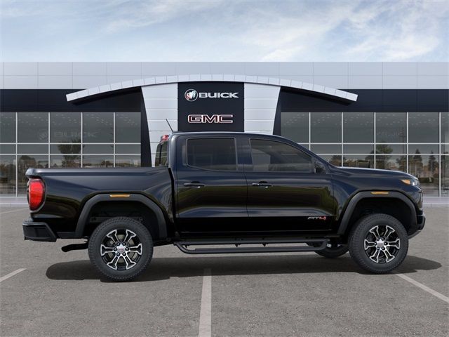 2024 GMC Canyon 4WD AT4