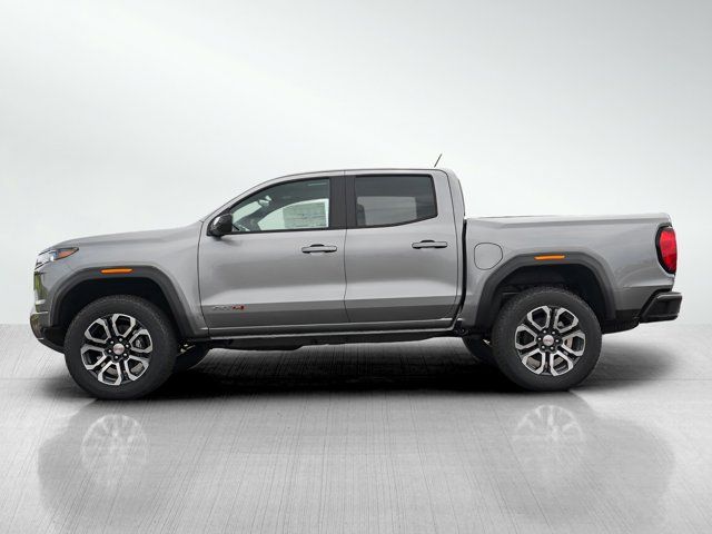 2024 GMC Canyon 4WD AT4