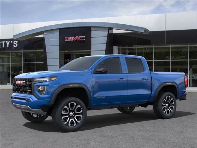 2024 GMC Canyon 4WD AT4