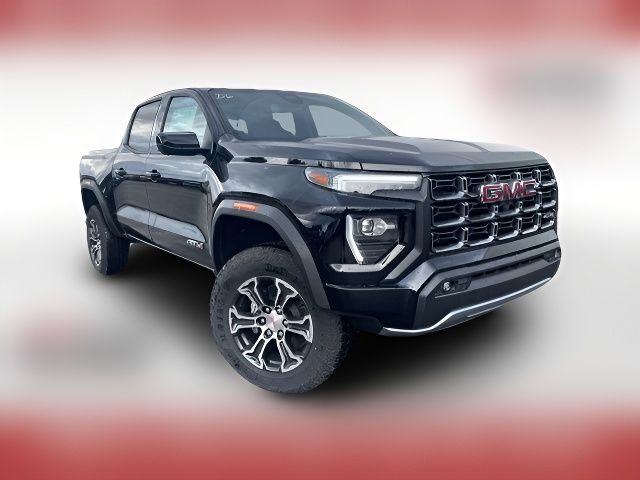 2024 GMC Canyon 4WD AT4