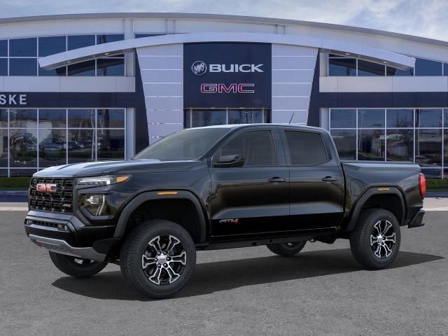 2024 GMC Canyon 4WD AT4