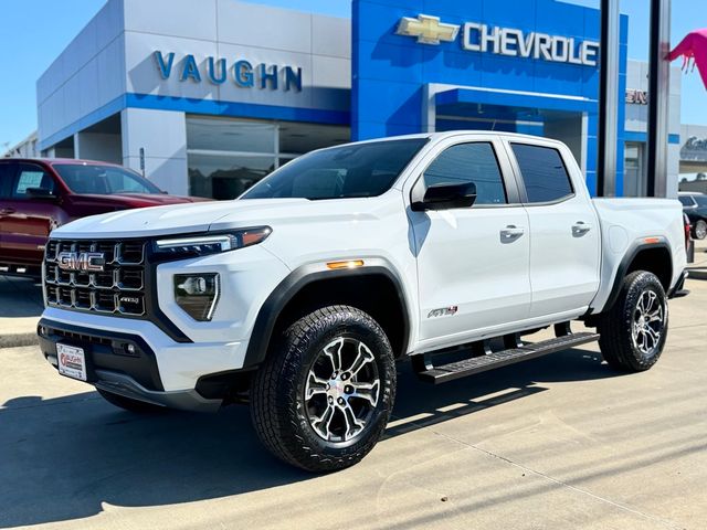 2024 GMC Canyon 4WD AT4