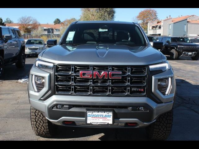 2024 GMC Canyon 4WD AT4