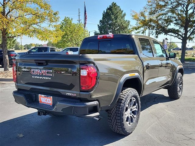 2024 GMC Canyon 4WD AT4