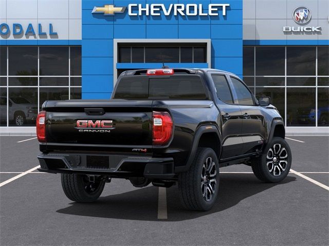 2024 GMC Canyon 4WD AT4