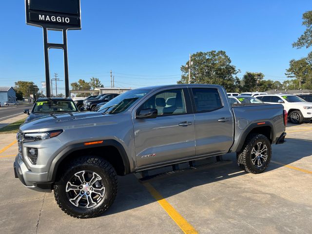 2024 GMC Canyon 4WD AT4