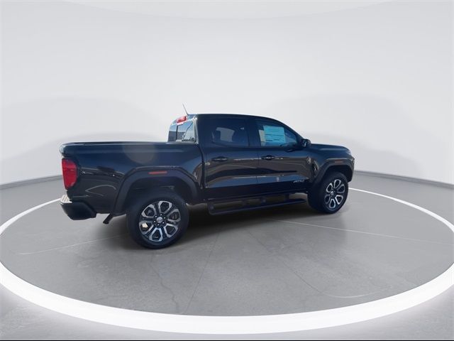 2024 GMC Canyon 4WD AT4