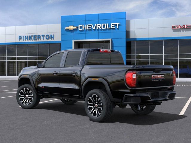 2024 GMC Canyon 4WD AT4