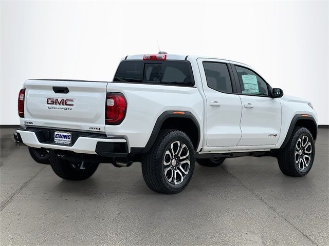 2024 GMC Canyon 4WD AT4