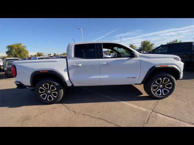 2024 GMC Canyon 4WD AT4