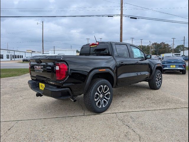 2024 GMC Canyon 4WD AT4