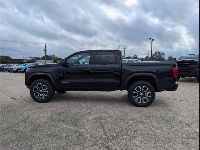 2024 GMC Canyon 4WD AT4