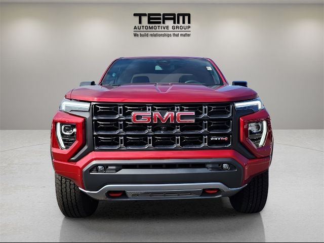 2024 GMC Canyon 4WD AT4