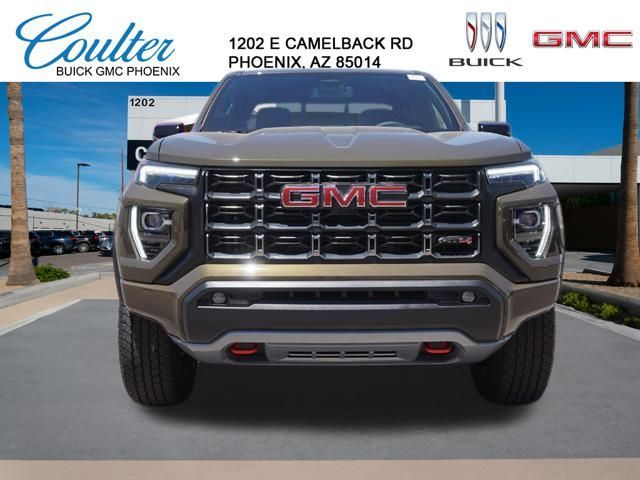 2024 GMC Canyon 4WD AT4